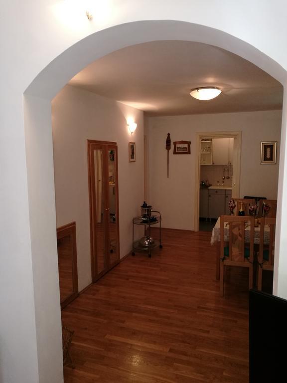 Apartments Kuca Mala Split Luaran gambar