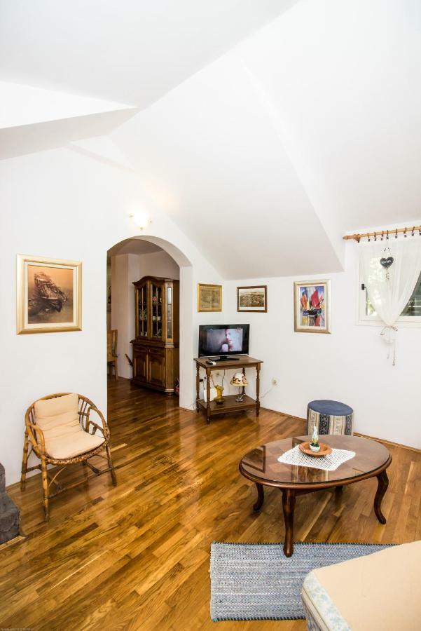 Apartments Kuca Mala Split Luaran gambar